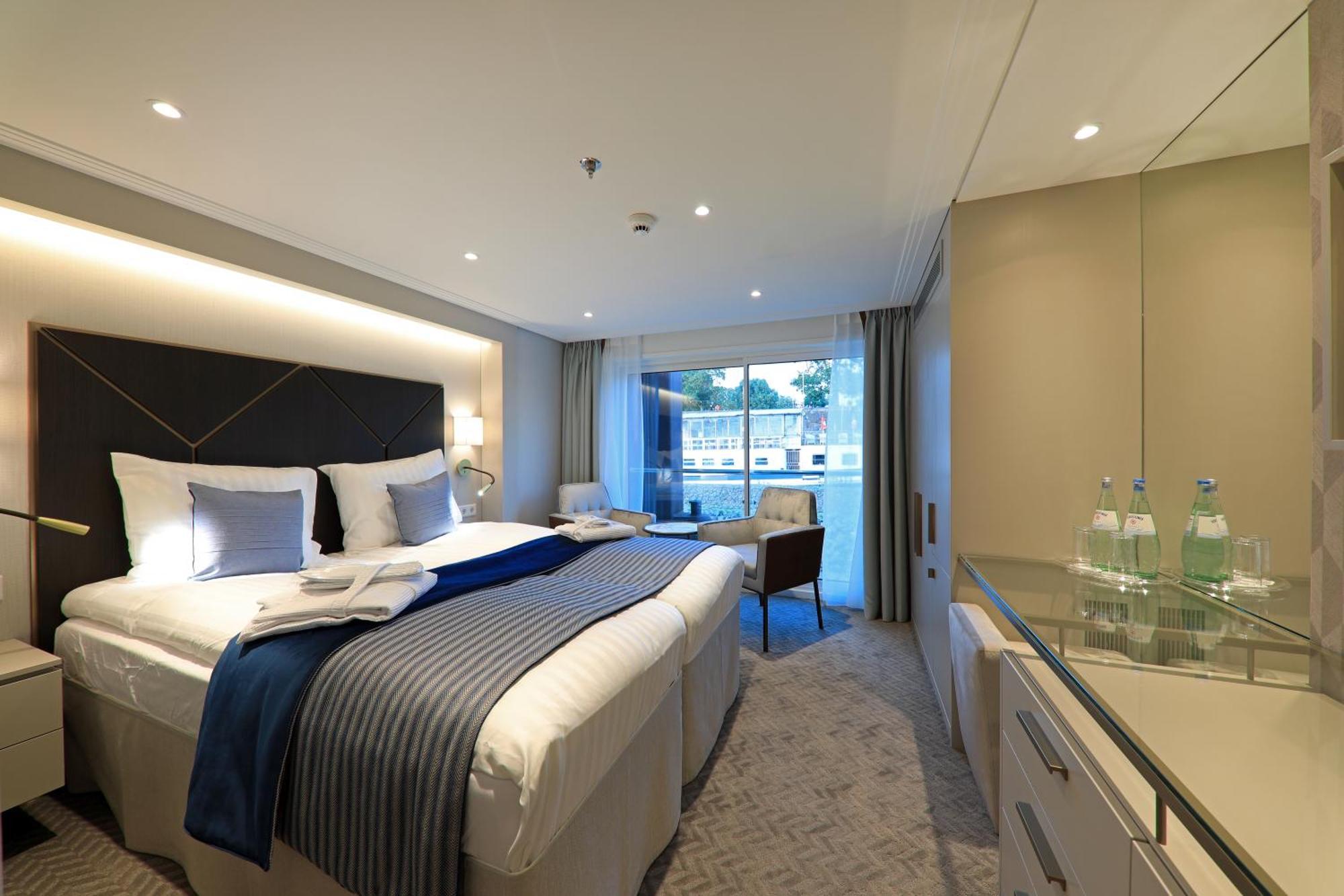 Hotelschiff Lady Diletta Köln Exteriör bild