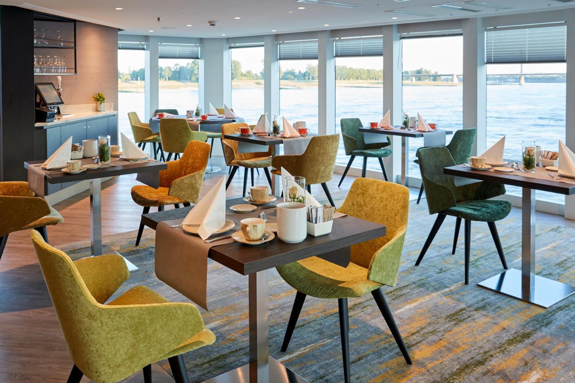 Hotelschiff Lady Diletta Köln Exteriör bild